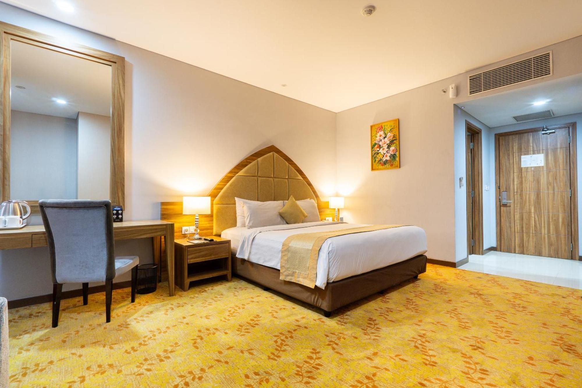 Grand Serela Yogyakarta Exterior photo