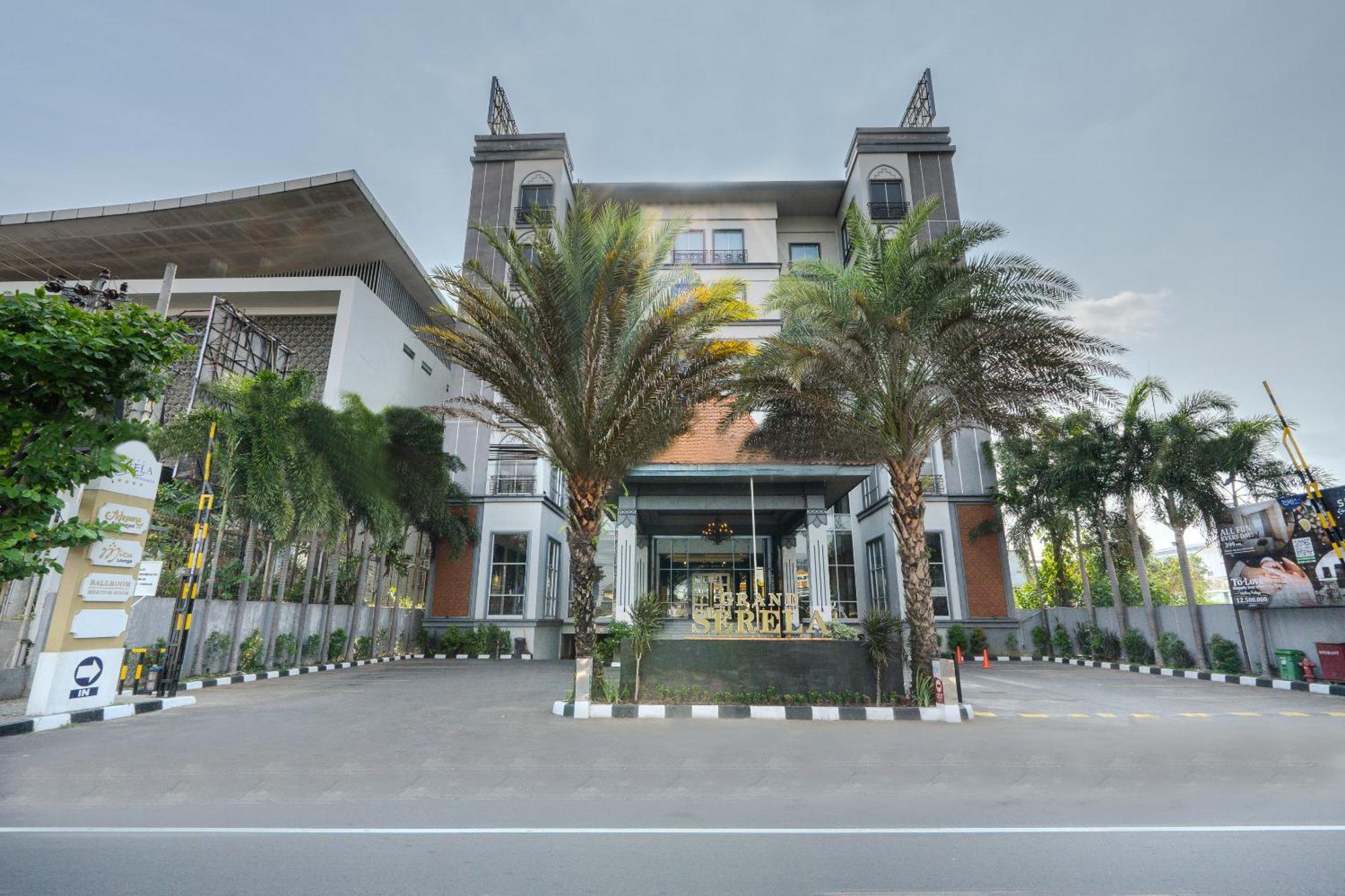 Grand Serela Yogyakarta Hotel Exterior photo