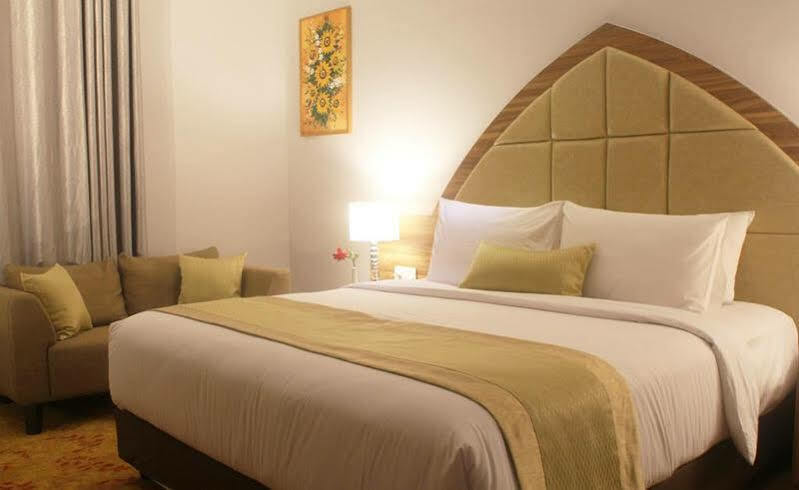 Grand Serela Yogyakarta Exterior photo